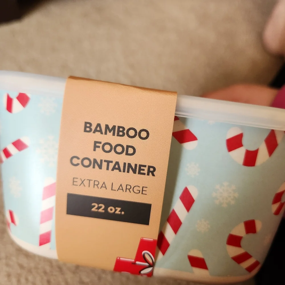 Christmas Bamboo Food Storage Container Candy Canes NWT 22oz